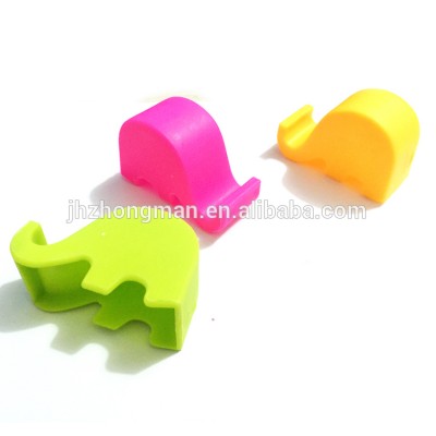 lazy stent Portable multicolor promotion gift can be custom elephant shape plastic Mobile phone stand